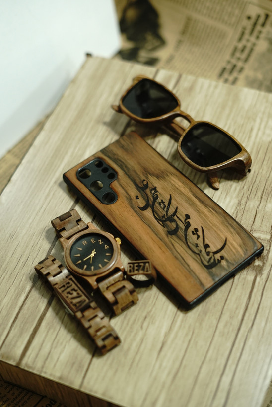 ساعت چوبی مدل لیموند با بند تانک