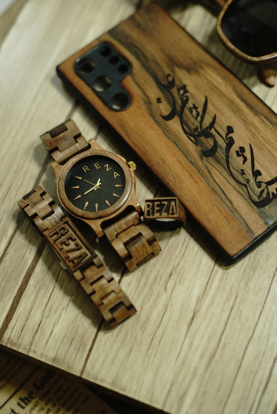ساعت چوبی مدل لیموند با بند تانک